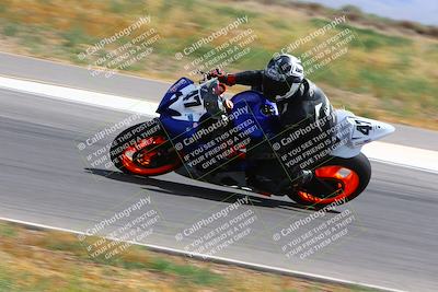 media/Apr-30-2023-CRA (Sun) [[020fcf5d43]]/Race 11-600 Expert Superbike/